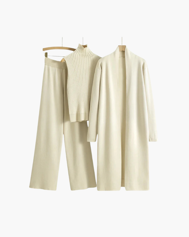 Sofie Elegant Breathable Soft Material Women's Three-Piece Comfort Set